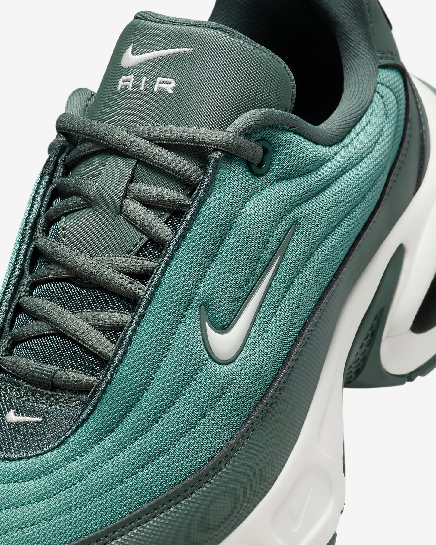Nike Portal Vintage Green