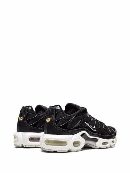 Nike Air Max Plus "Black/White"