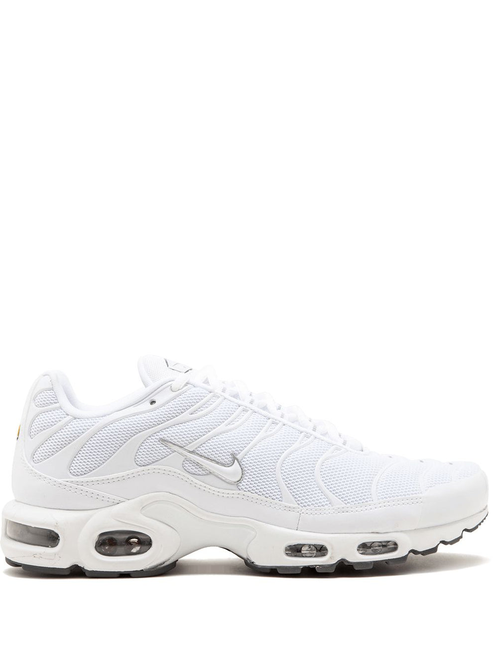 triple white air max plus