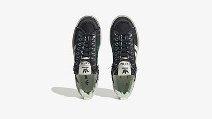 Adidas’ Campus 80s "Black"
