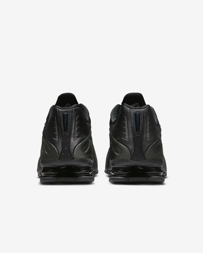 Nike Shox R4 "Black"
