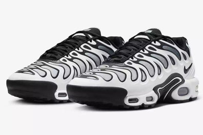 Nike Air Max Plus White Metallic Silver Black